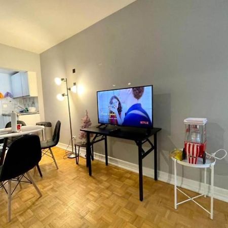 Affordable Cuttie 4 Persons 2 Beds In Downtown Leilighet Montréal Eksteriør bilde