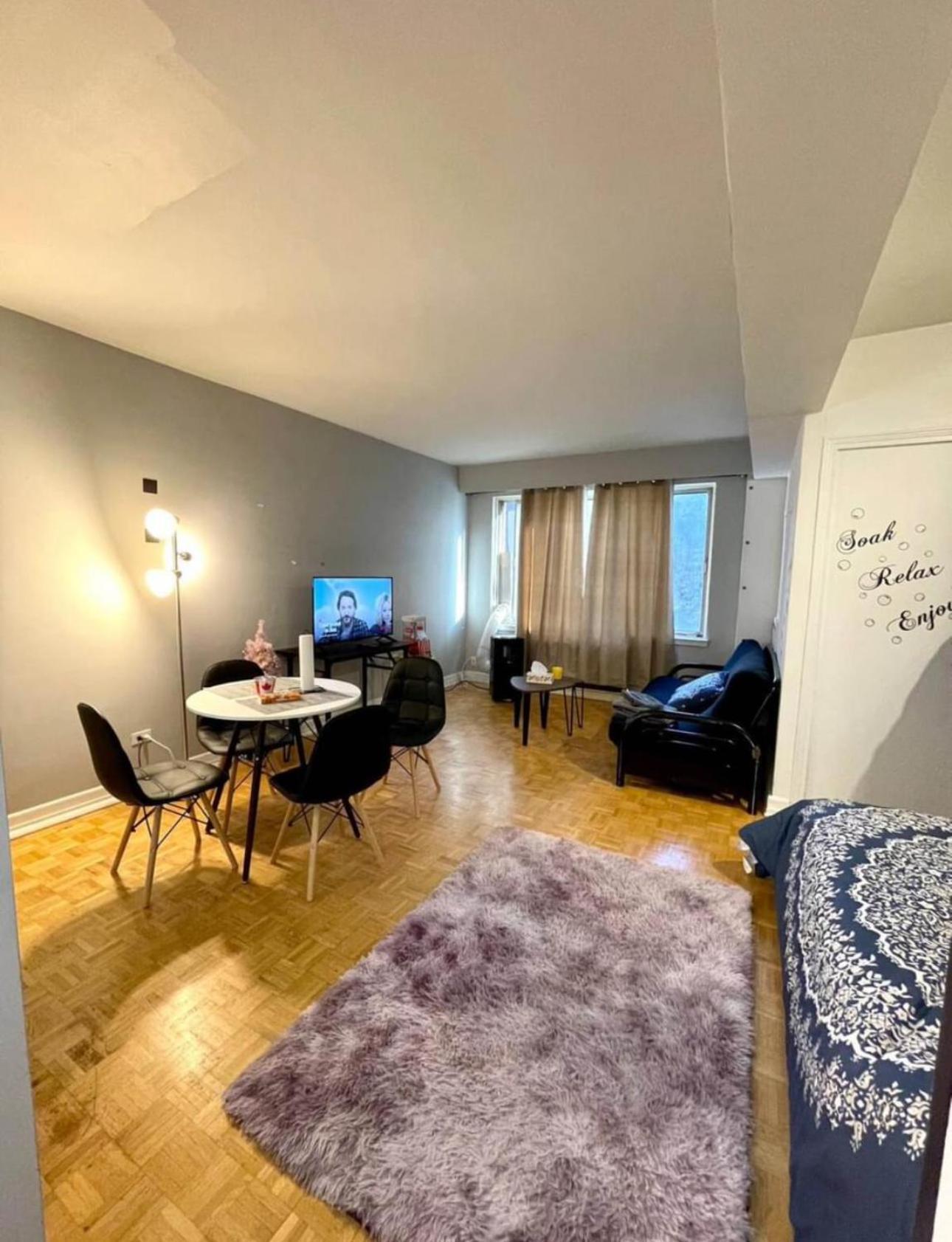 Affordable Cuttie 4 Persons 2 Beds In Downtown Leilighet Montréal Eksteriør bilde