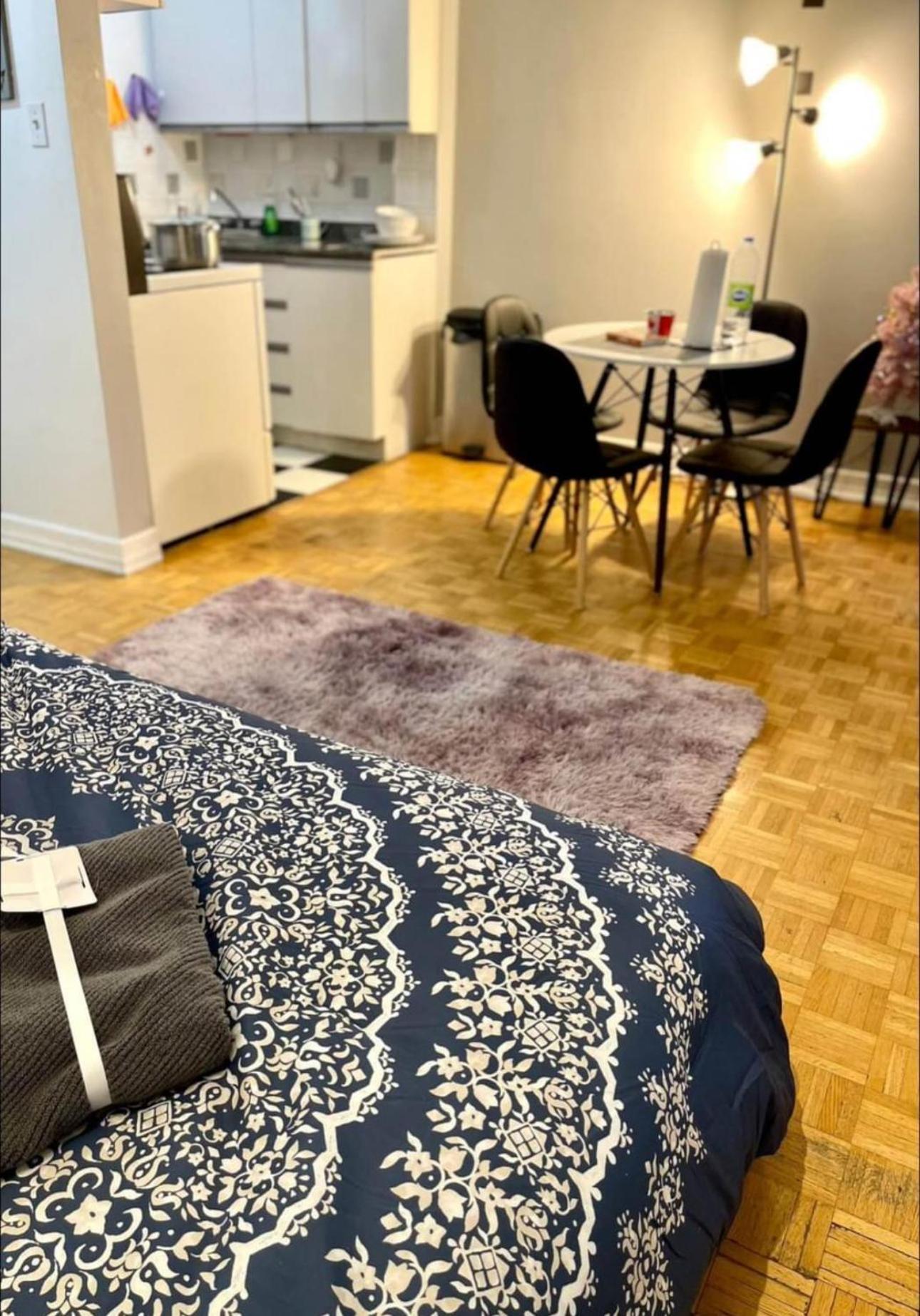 Affordable Cuttie 4 Persons 2 Beds In Downtown Leilighet Montréal Eksteriør bilde